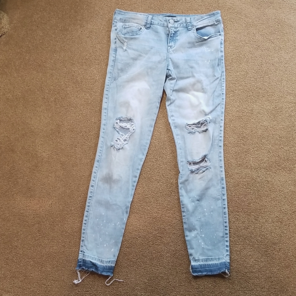 Distressed Ankle Jeggings